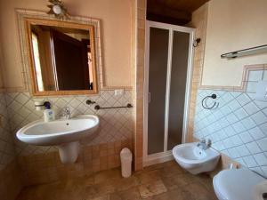 Koupelna v ubytování B&b Su Acu + 34 fotografií