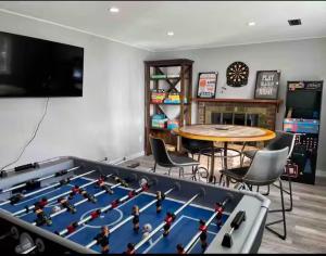 Stanza dei giochi di Spacious 4 bdr w/ Game Room 5 min Drive to College