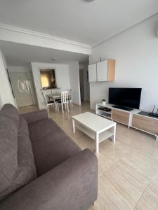 TV a/nebo společenská místnost v ubytování Marina Dor Costa de Azahar I Oropesa del Mar - Vistas al Mar - Planta 4