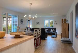 Χώρος καθιστικού στο Das Ferienhaus an der Weser
