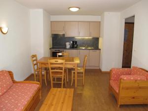 Cucina o angolo cottura di Wohnung GREPPON NEND200 Ski in and Ski out
