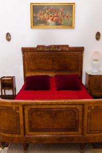 Postel nebo postele na pokoji v ubytování Ēdoles Pils