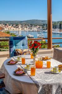 Gallery image of Moenia Apartments in Milna +228 photos
