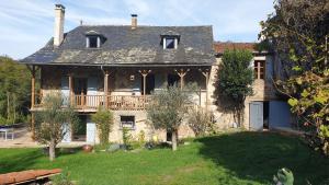 Κήπος έξω από το Chez Patoue Gîte et Chambre d'hôtes