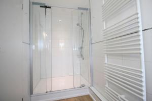 Ένα μπάνιο στο Haus Barbara - Schwimmbad und Sauna im Haus-Whg 11