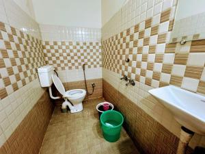 Koupelna v ubytování Samarth home stay