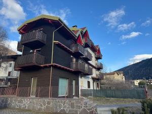 Nespecifikovaný výhled na hory nebo výhled na hory při pohledu z apartmánu