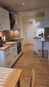 Kuchyň nebo kuchyňský kout v ubytování Ferienhaus Michels