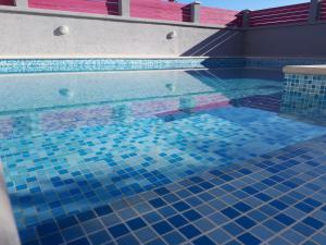 Bazén v ubytovaní Doppelzimmer mit Bad, Terrasse und Pool alebo v jeho blízkosti