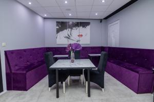 A seating area at VILIN