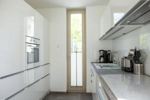 Köök või kööginurk majutusasutuses Strandläufer 1