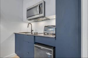 Dapur atau dapur kecil di Initial / Icone / Quebec+stat