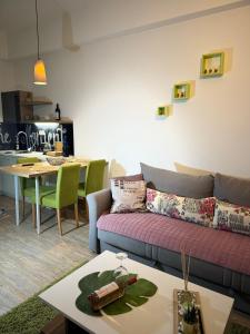 Posezení v ubytování Orange Apartment 2
