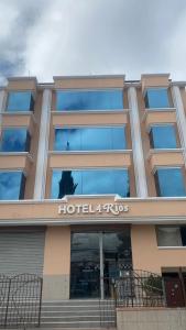 Gambar di galeri bagi Parking Hotel 4 Rios di Cuenca +58 gambar