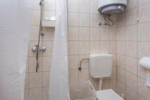 Ένα μπάνιο στο Apartman Senj I