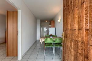 Fotografia z galérie ubytovania Wohnung für 23 Personen mit Privatsphäre v Ražanaci