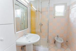 Kúpeľňa v ubytovaní House Suzi1