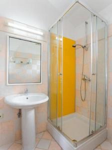 Koupelna v ubytování House Suzi1