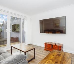 TV/trung tâm giải trí tại Caul View Apartment