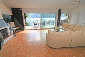 Η κουζίνα ή μικρή κουζίνα στο Villa Genovese al Lago