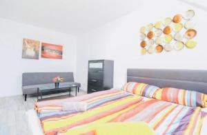 Fotografie z fotogalerie ubytování Central 4BR Shared Apartment with Terrace 10-Min Walk to Augarten ve Vídni
