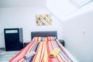Fotografie z fotogalerie ubytování Central 4BR Shared Apartment with Terrace 10-Min Walk to Augarten ve Vídni