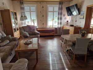 Posezení v ubytování Großes Ferienhaus Nordhastedt 2- 6 Personen 16 km zur Nordsee 24 km Büsum 45km St Peter Ording