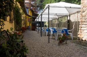 Fotografie z fotogalerie ubytování Arco Dei Nobili v destinaci Monforte dʼAlba + 15 fotografií