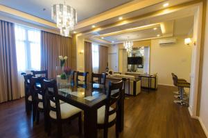 Iloilo Gateway Hotel and Suites的休息区