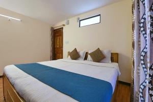 NAiNi VIEW RESORT客房内的一张或多张床位