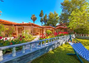 Um jardim em Likya Adrasan