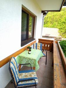 Balkón alebo terasa v ubytovaní Haus Christof private Ferienwohnungen Nähe Wörthersee und Ossiacher See + 23 fotografií