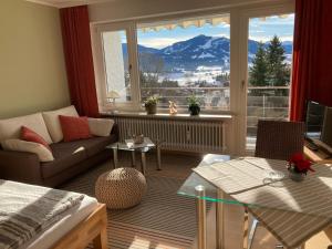 Nespecifikovaný výhled na hory nebo výhled na hory při pohledu z apartmánu