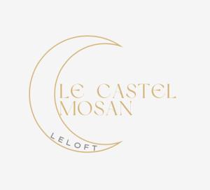 a crescent moon with the words la casita mason at Le Castel Mosan in Namur