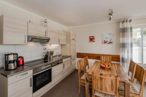 Køkken eller tekøkken på Ferienhaus Ines