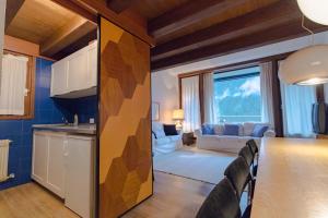 Kuchyňa alebo kuchynka v ubytovaní Residence SOLARIA + 11 fotografií
