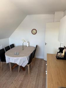 Gallery image of Meget central, fri parkering, 4-7 personers overnatningssted in Herning