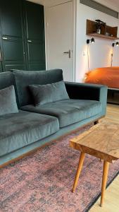 Posezení v ubytování Tinyhouse - De Esdoorn Zes
