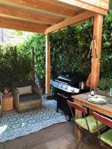Posezení v ubytování Maison de l'Epée + 11 fotografií