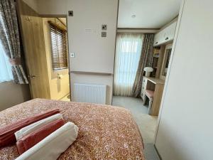 Gallery image of Sunset View, Dog Friendly, Free Hoburne Passes in South Cerney