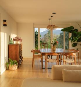 Posedenie v ubytovaní Areitio etxea - casa con jardin