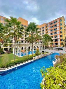 zdjęcie basenu w ośrodku wypoczynkowym w obiekcie Venetian Signature Condo Pattaya w mieście Jomtien Beach