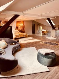 Χώρος καθιστικού στο Ambiente Deluxe Wellness mit Sauna