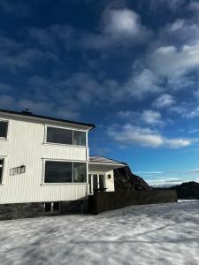 Peisaj natural din apropierea acestui apartament