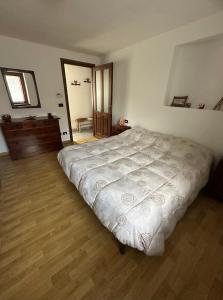Postel nebo postele na pokoji v ubytování Moulins 57