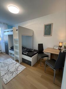Posezení v ubytování Ferienwohnung Frühauf Geithain