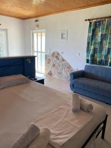 Afbeelding uit fotogalerij van Tentes Holiday Homes in Vounaria