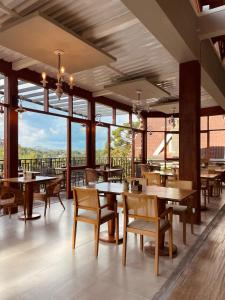 Restaurace v ubytování Pousada Cantinho da Serra + 37 fotografií
