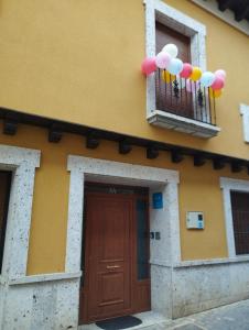 Bygningen som feriehuset ligger i