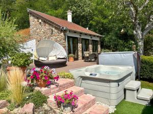 Gallery image of Káli Panoráma Kisház in Mindszentkálla